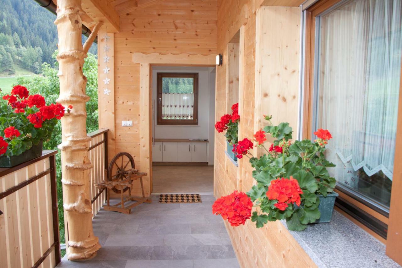 Apartament Schweinsteghof Urlaub Auf Dem Bauernhof Sarentino Zewnętrze zdjęcie